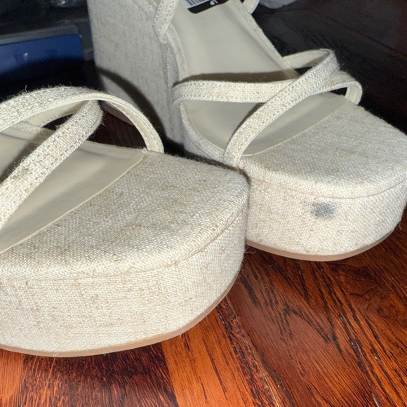 Women's Ronnie Strappy Platform Wedge Heels with Memory Foam Insole. Size 7.5 - Picture 4 of 11